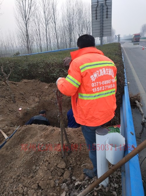亳州亳州高速公路标志牌施工案例